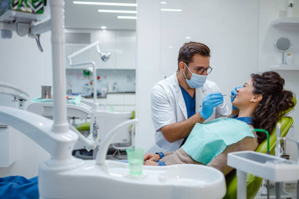 Best Tooth Extraction  in Edgecliff Village, TX